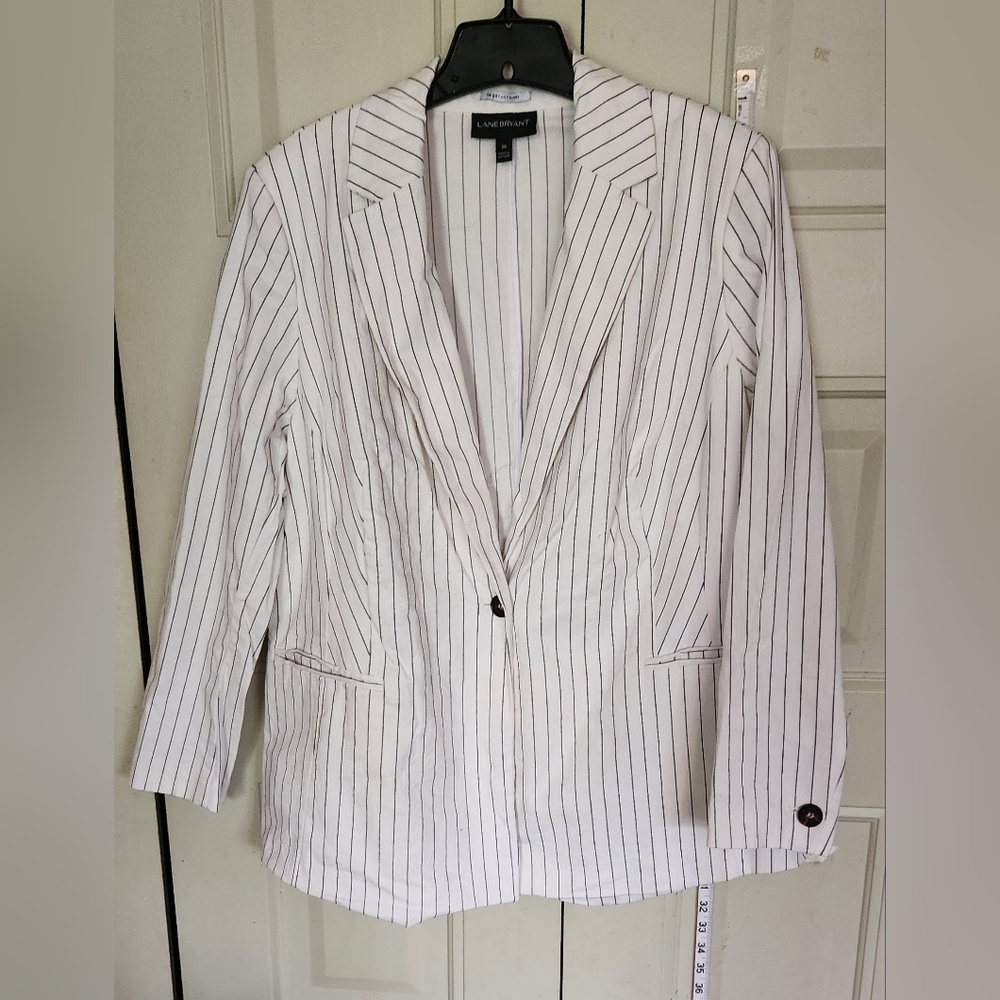 Lane Bryant White Blazer with Pinstripes Size 20